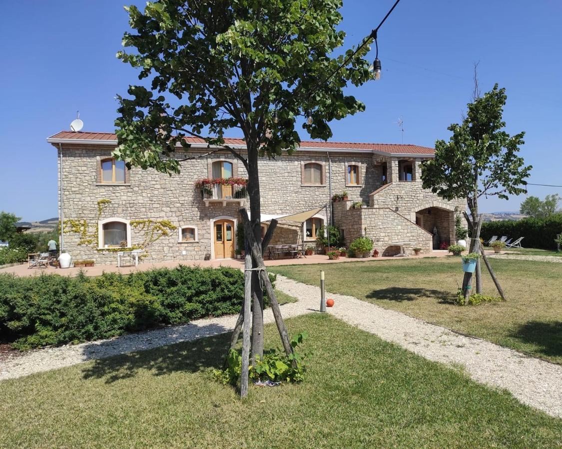Masseria Fontana Dei Fieri بيترلشينا المظهر الخارجي الصورة