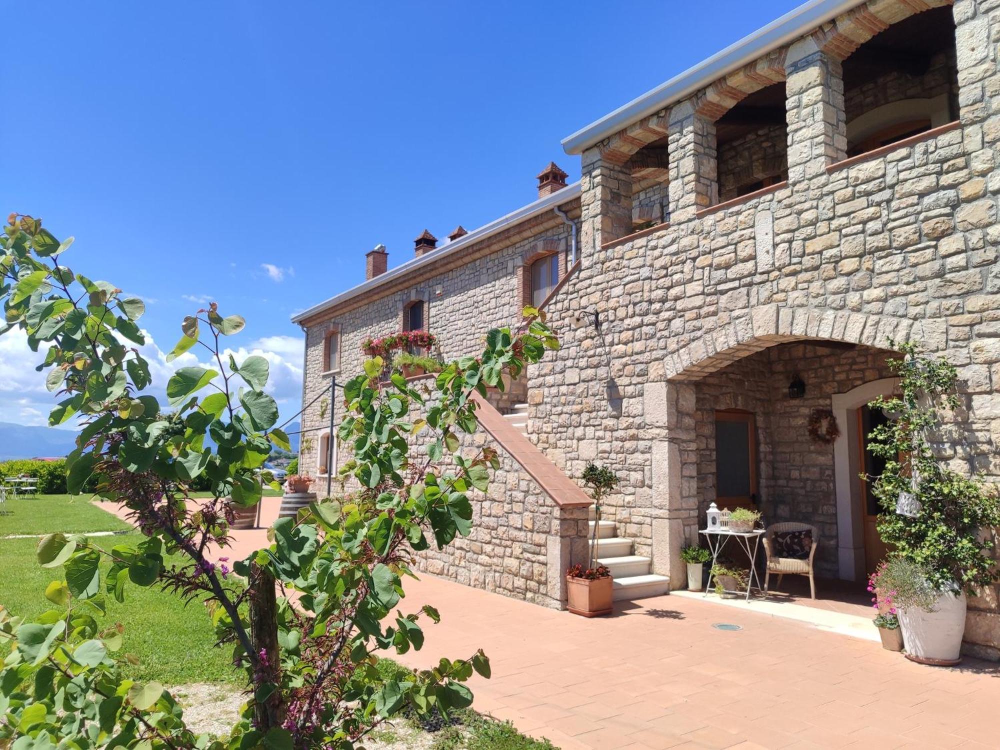 Masseria Fontana Dei Fieri بيترلشينا المظهر الخارجي الصورة