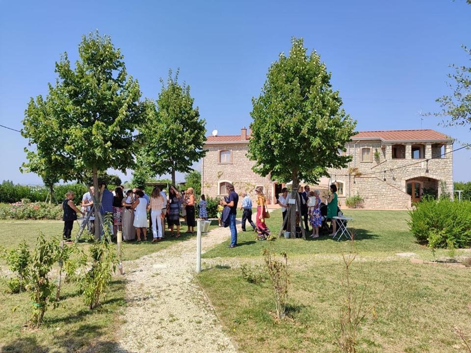 Masseria Fontana Dei Fieri بيترلشينا المظهر الخارجي الصورة