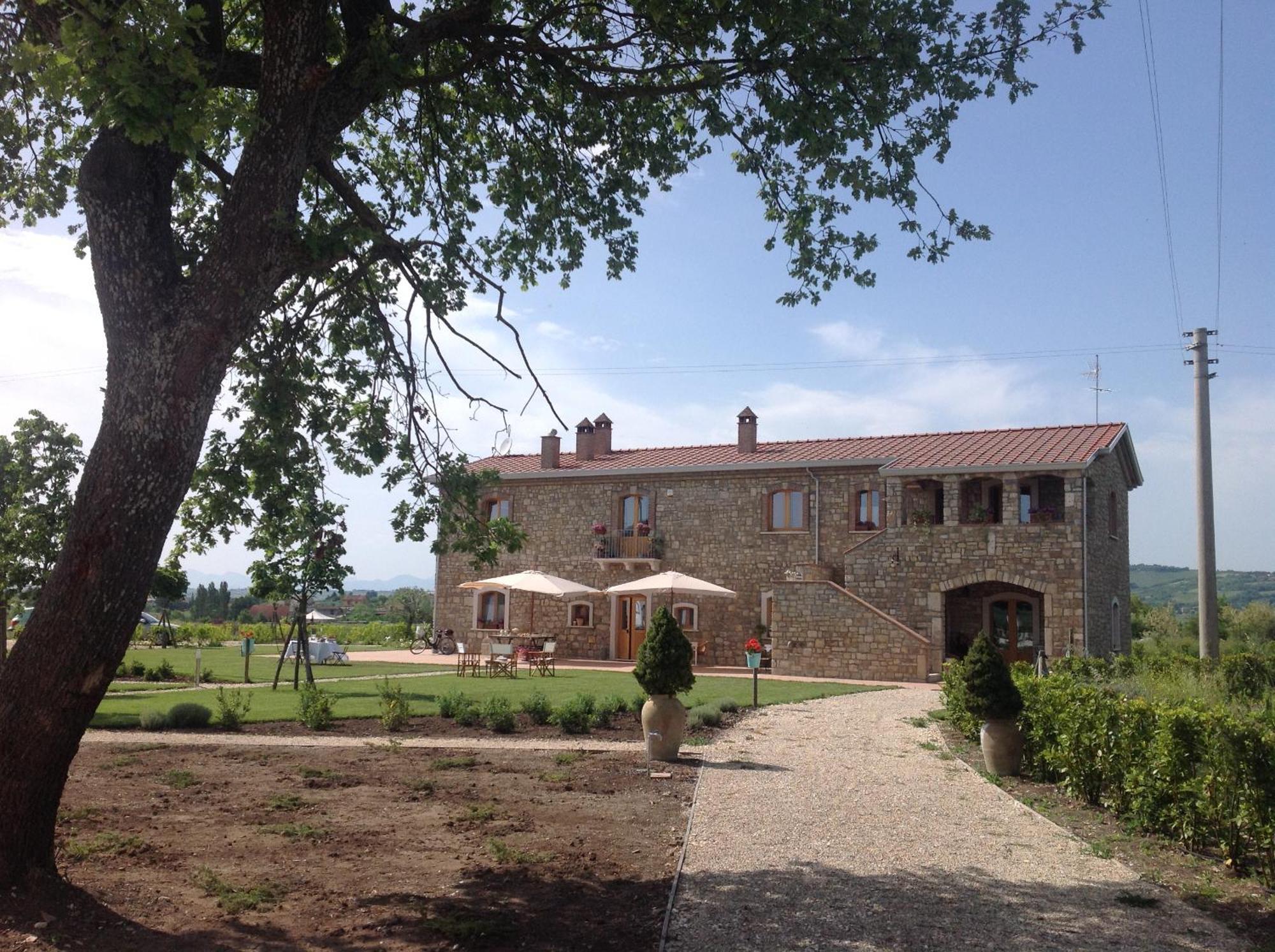 Masseria Fontana Dei Fieri بيترلشينا المظهر الخارجي الصورة
